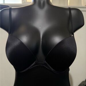 Victoria's Secret Very Sexy Push Up Black Bra 34C